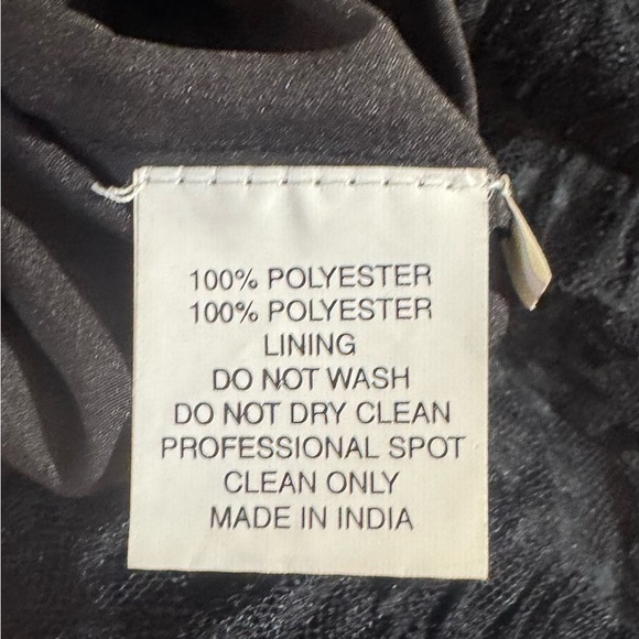 Mac Duggal Black Floral Embroidered Dress NWT Size 8 Style #8031 - Picture 6 of 7